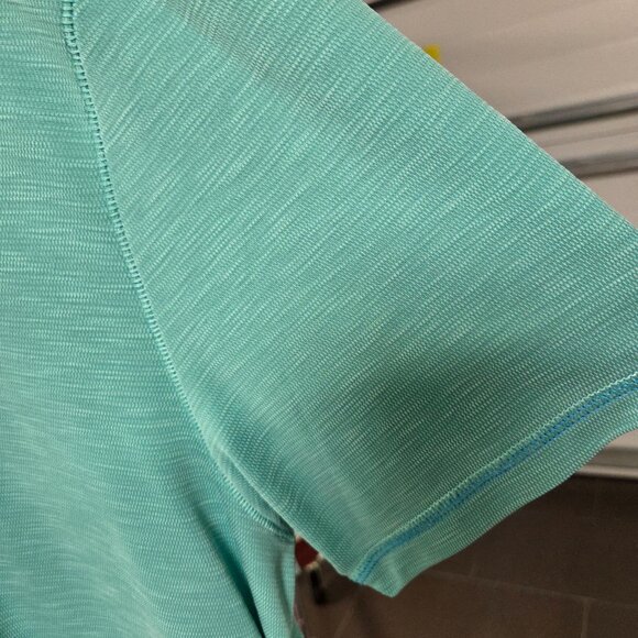 Tommy Bahama large shirt - Picture 3 of 7